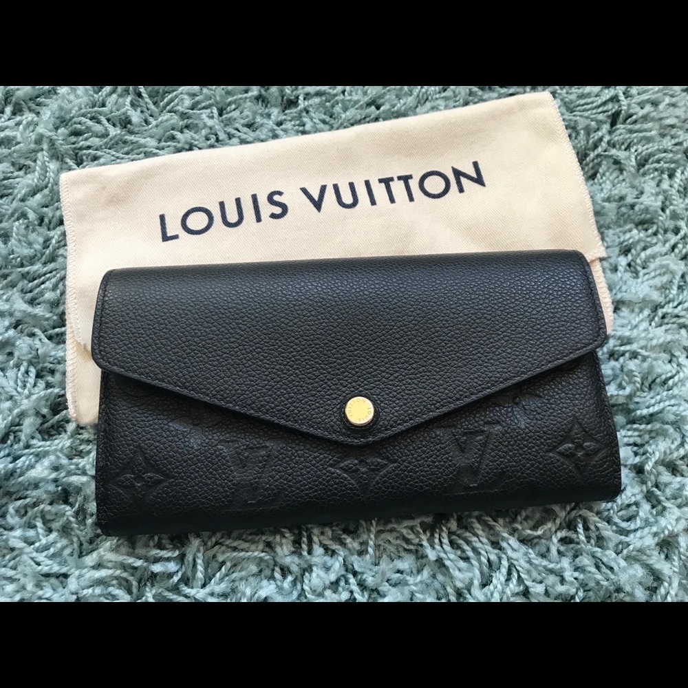 Louis Vuitton Black Noir Empreinte Sarah Wallet